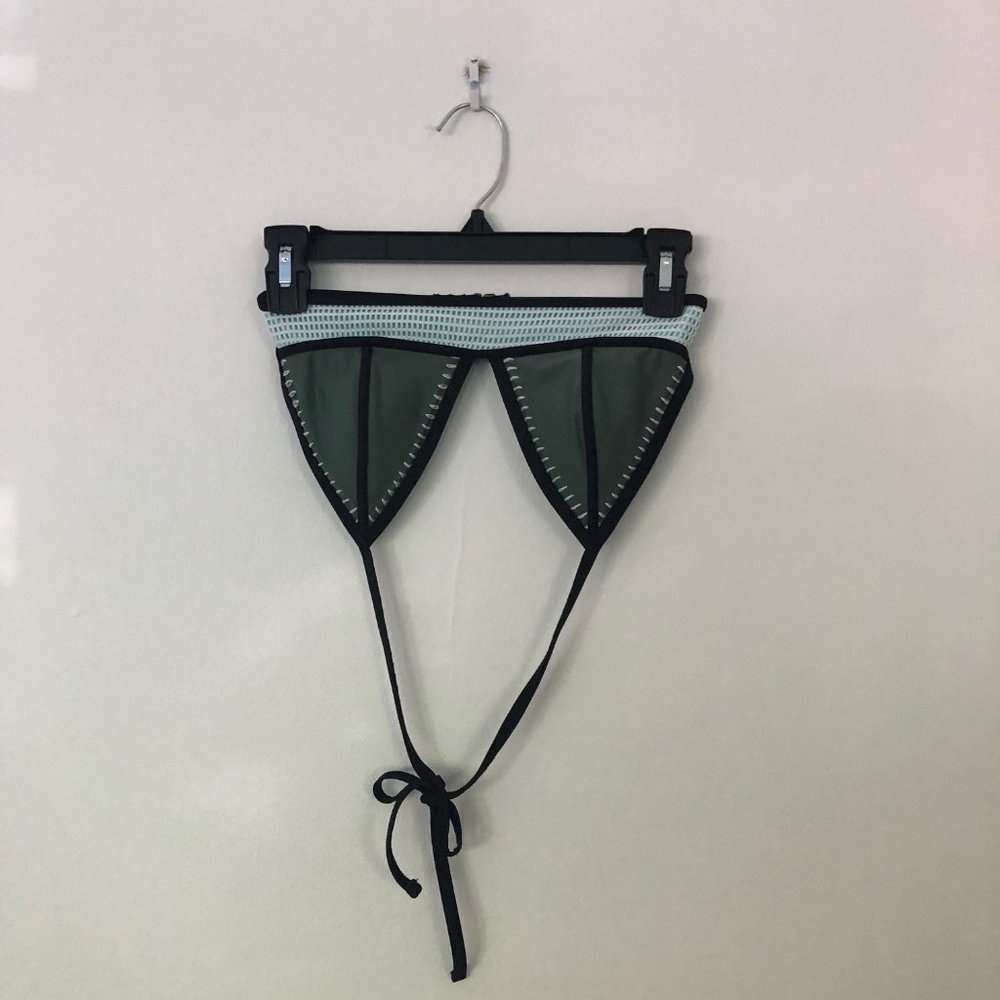 Green and Blue Triangle Bikini Target - Picture 2 of 3